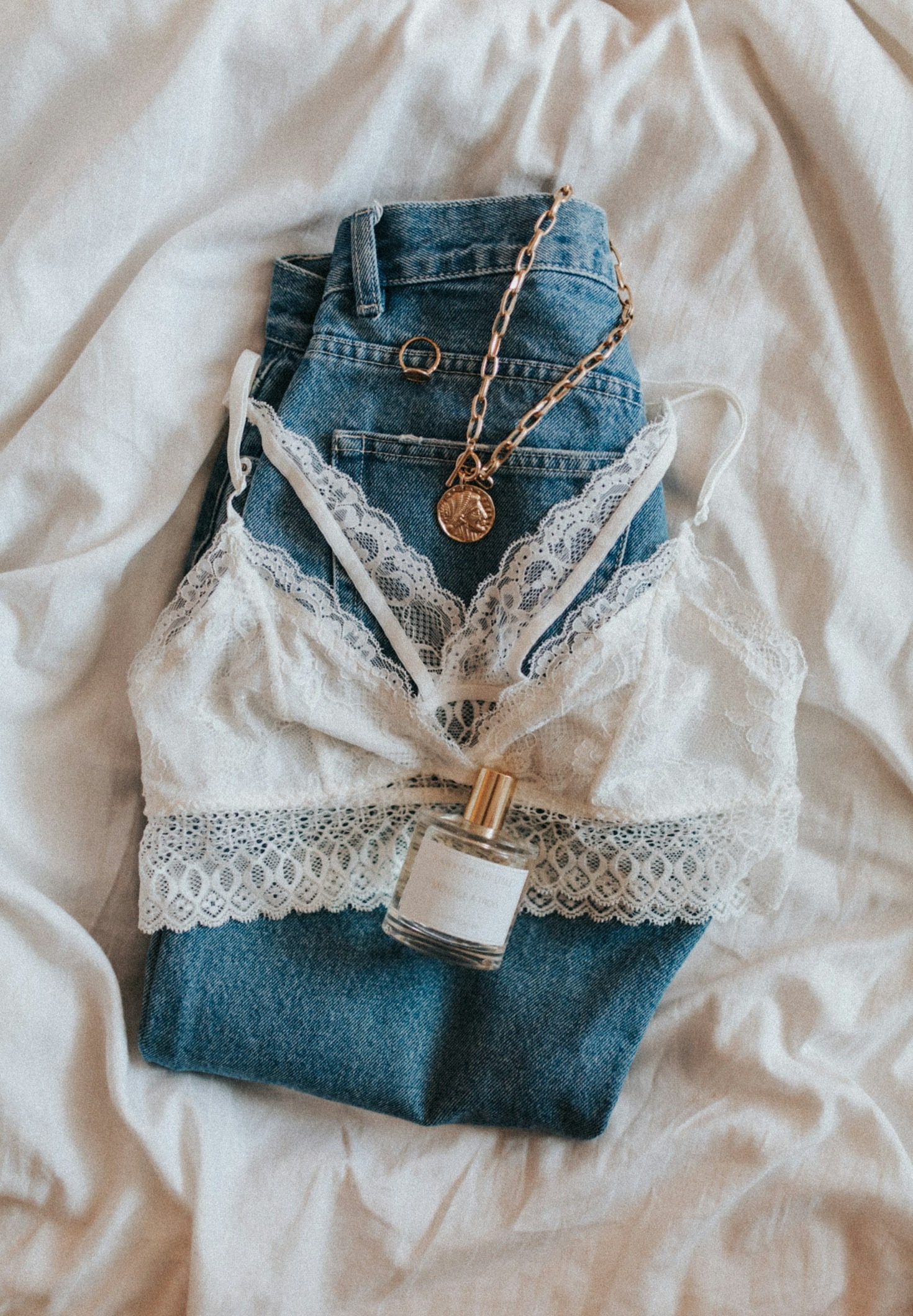Must-Have Accessories for Every Wardrobe
